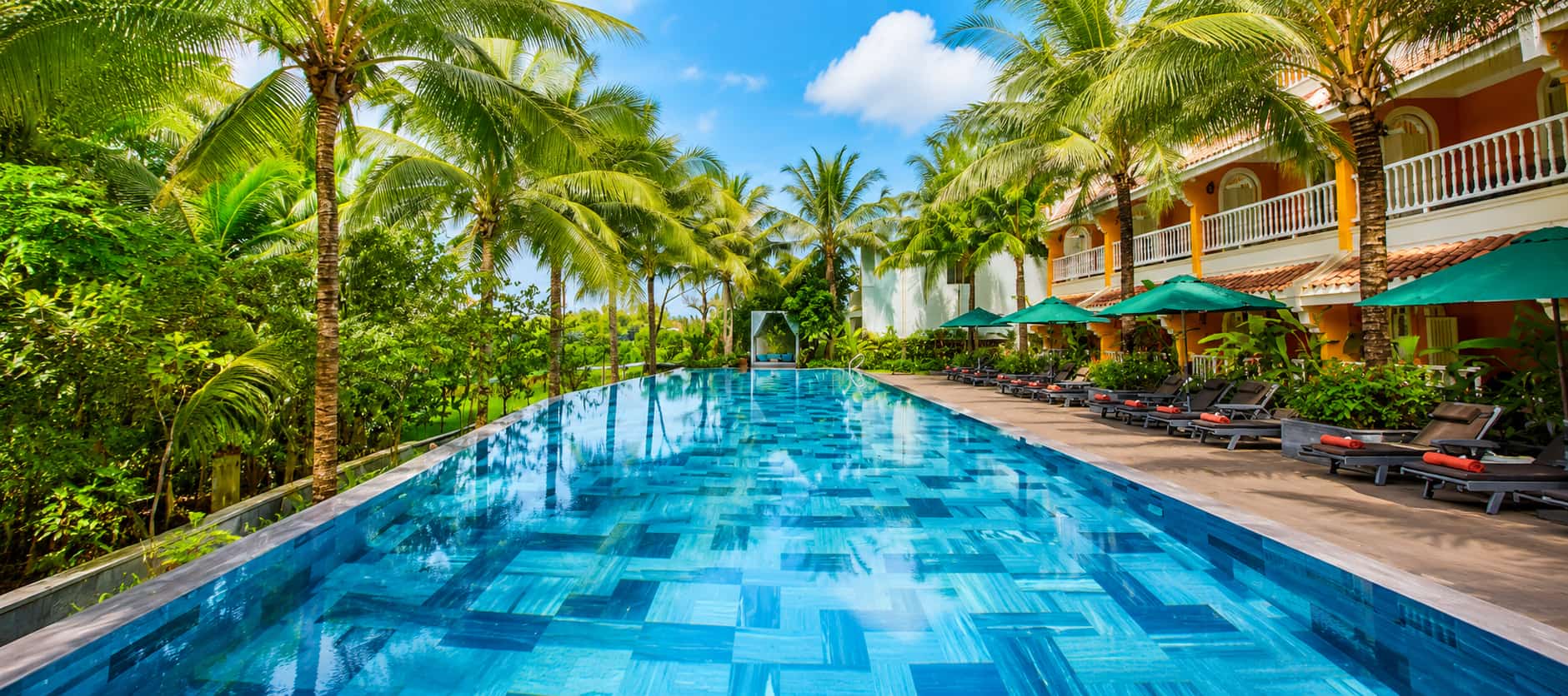 Siem Reap, Hanoi & Halong Bay 1