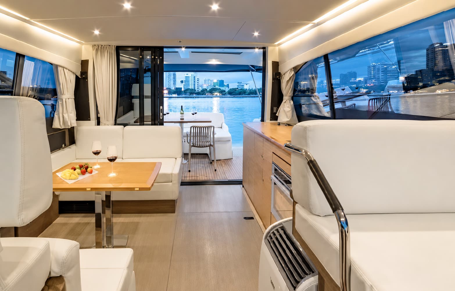 Private Yacht to Son Cha Islet 13